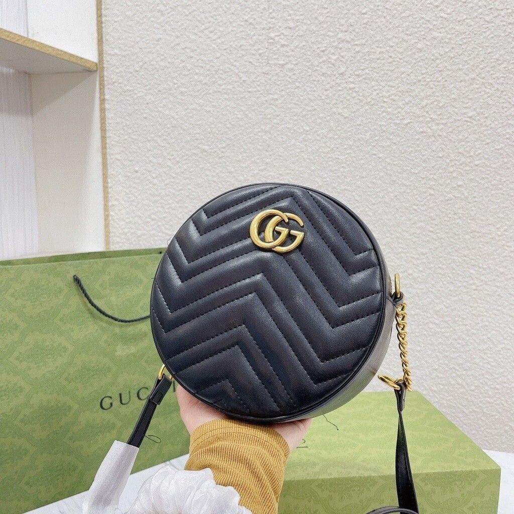 sg-11134201-7rdy0-lxfpsem1u2xy61