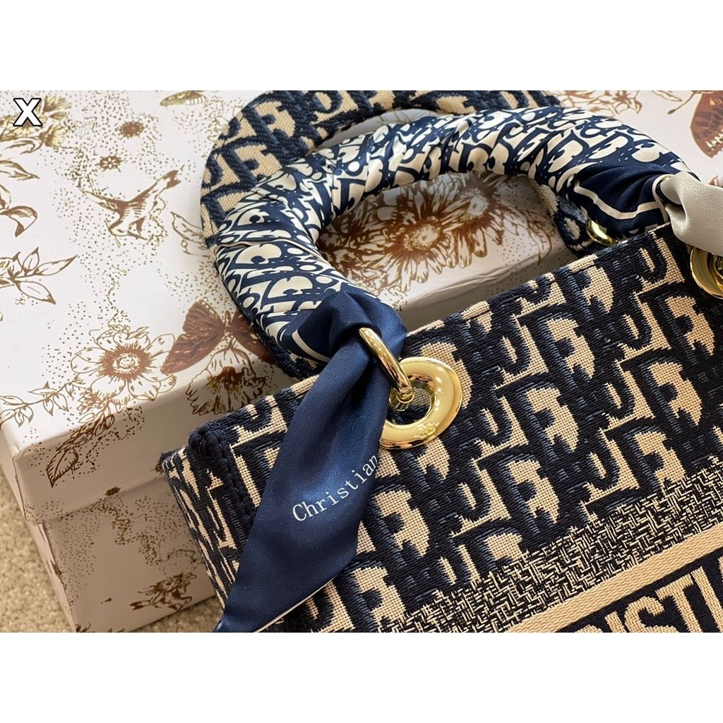 be82b27bf695e1f9fae39b7db942bf1d