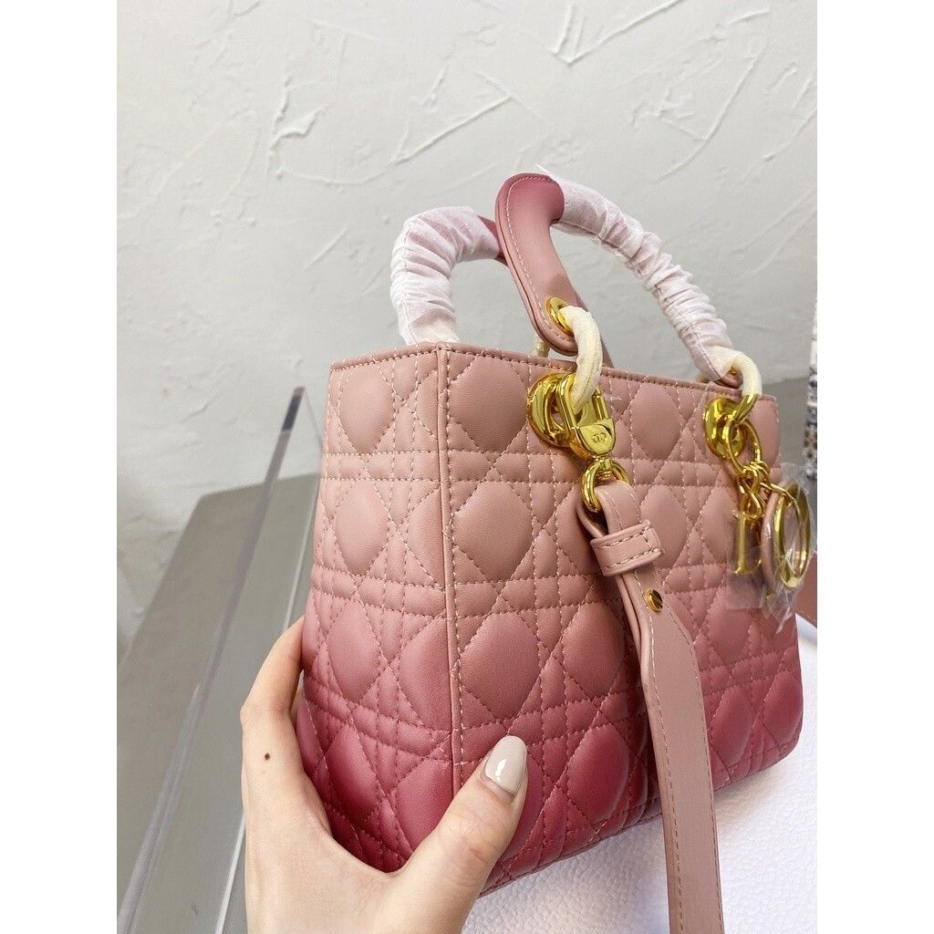 sg-11134201-7rdy2-lxfmvjdkfom804