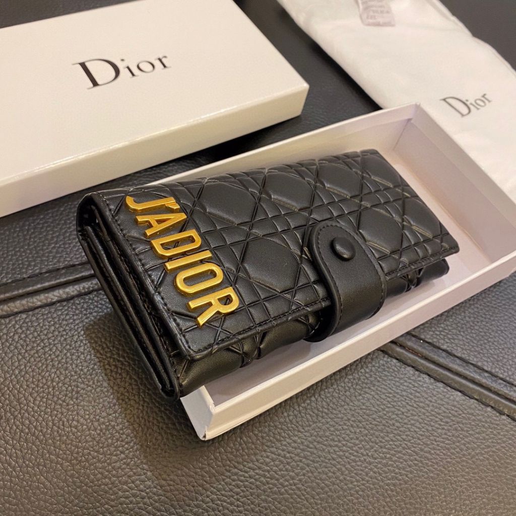 my-11134207-7qula-liiga9upfg4jad