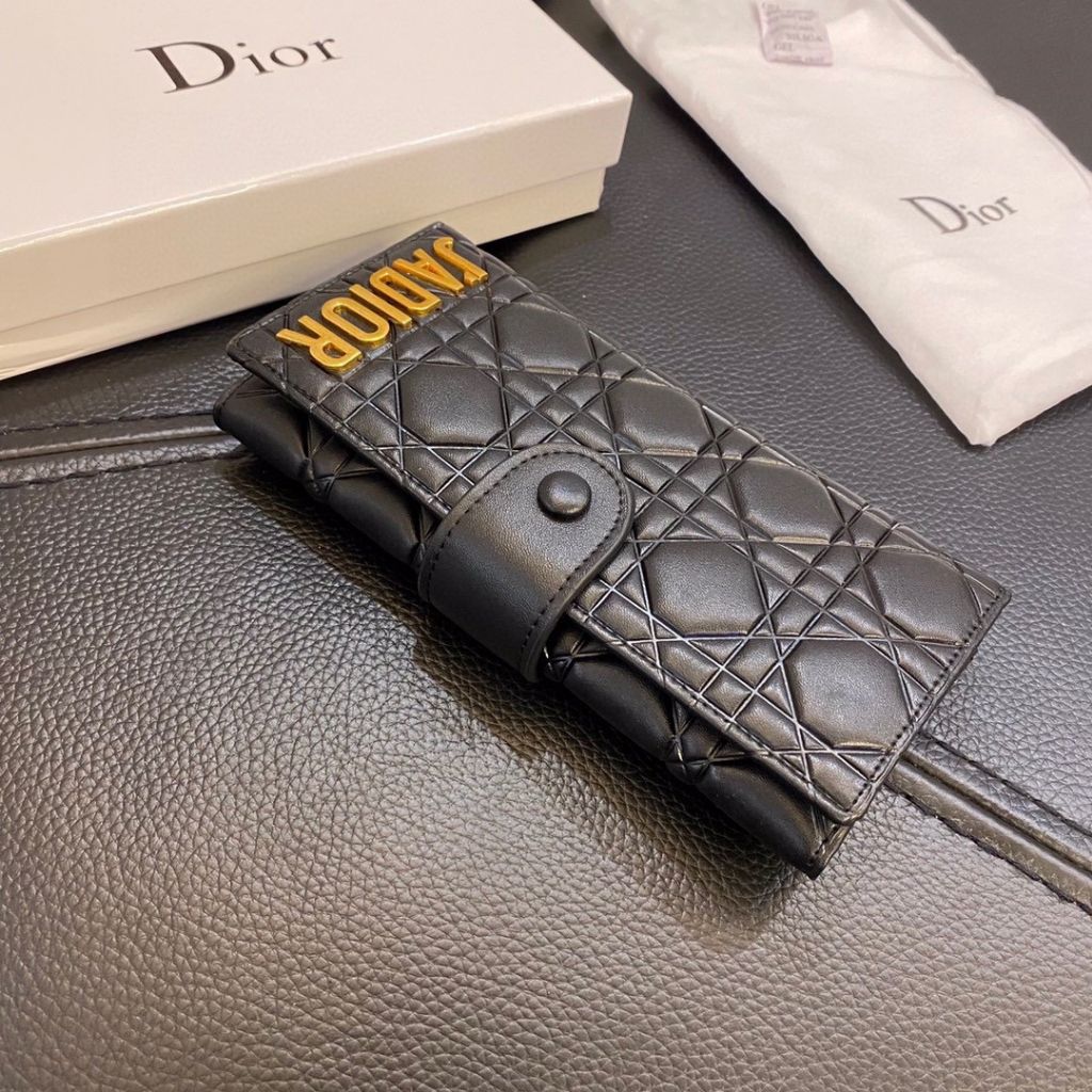 my-11134207-7qukx-liiga9uz6m2ub2