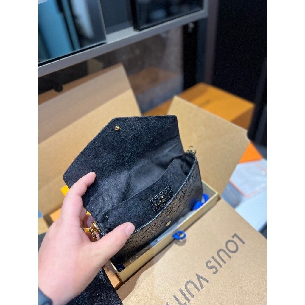 sg-11134201-7rcdo-ltrq18o20vt52e