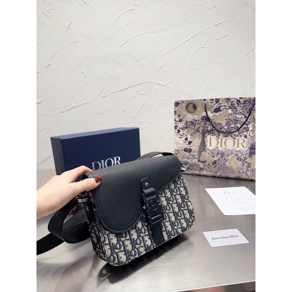 sg-11134201-22110-5z5wzkkqfojvf4