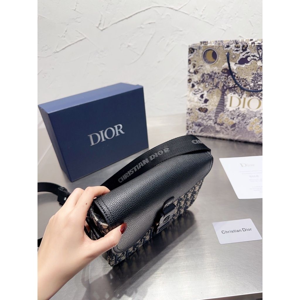 sg-11134201-22110-mztv2zlqfojv5b