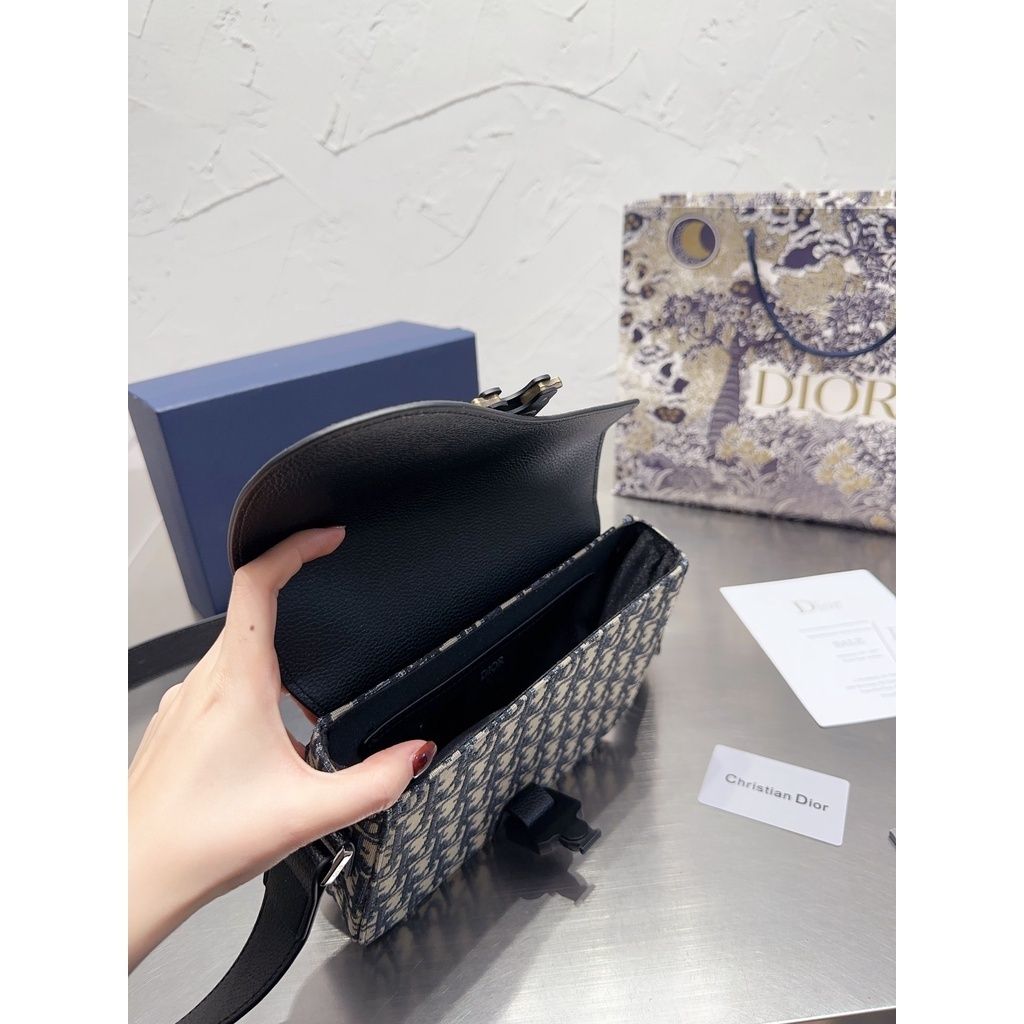 sg-11134201-22110-tughz7lqfojv8b