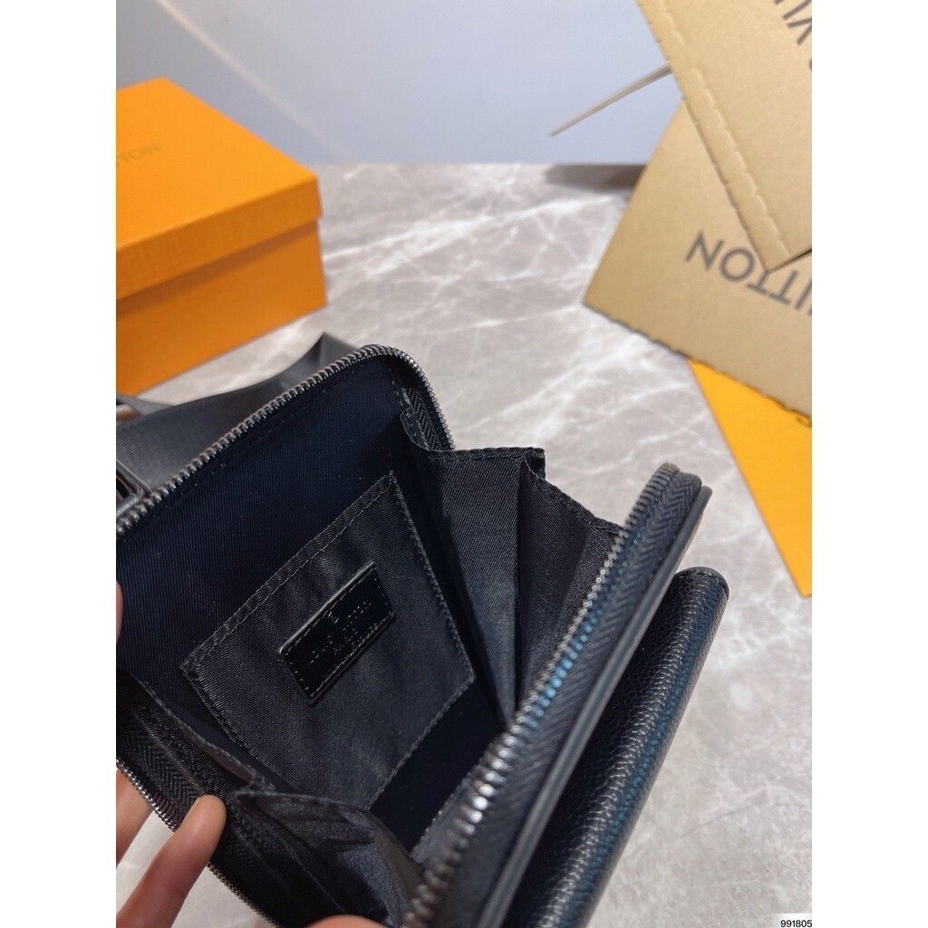 sg-11134201-7rcd4-ls3zvpaura0r67