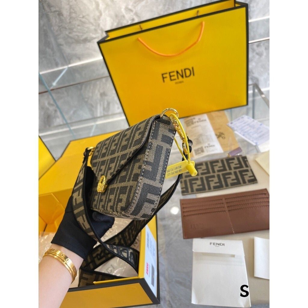 sg-11134201-7rcfb-lsqln7xstl9yb3