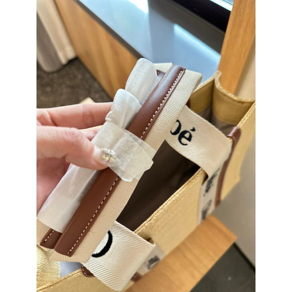 sg-11134201-7rcd7-lsqop3t7vpzd5e