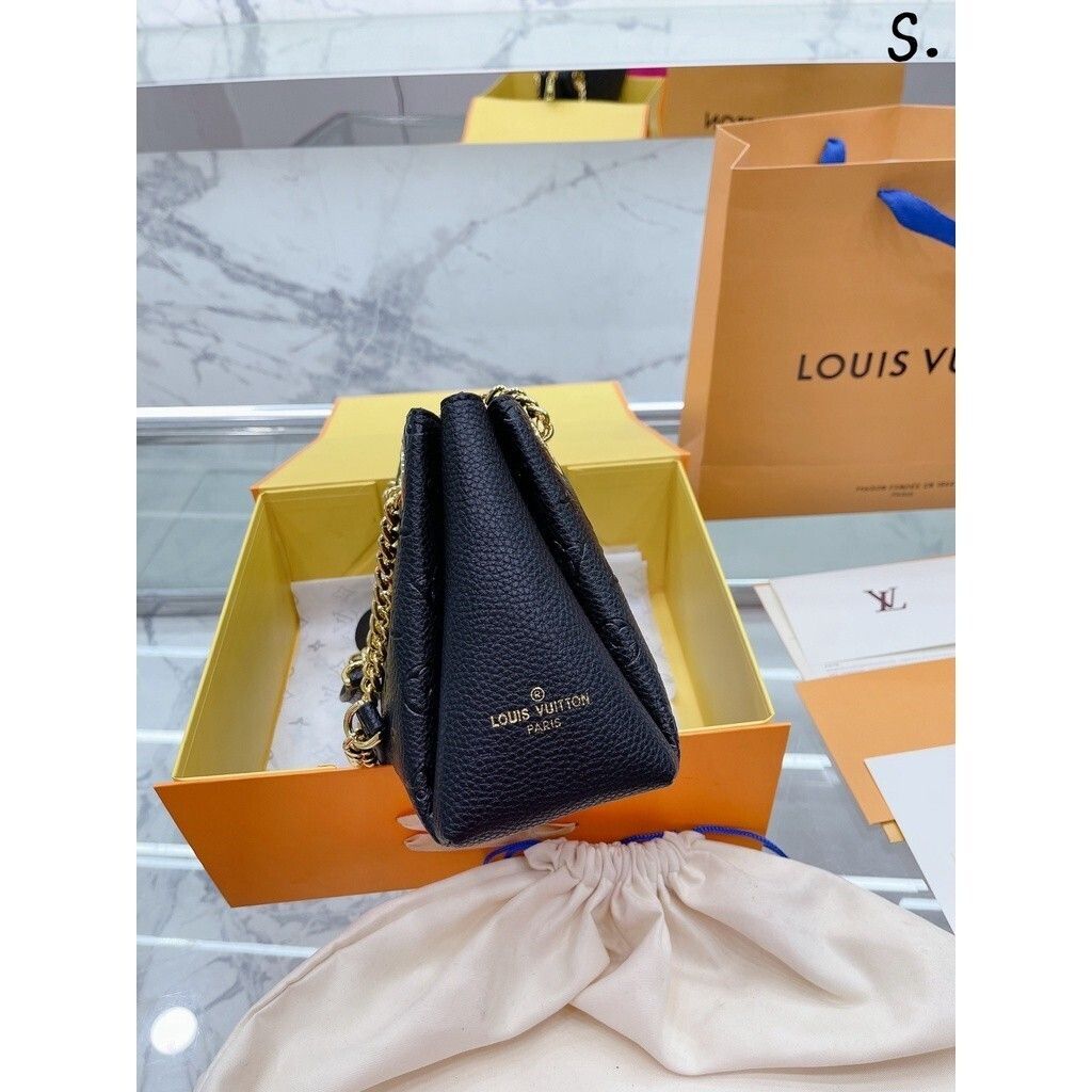 sg-11134201-7rcfb-ls3zw63g6iw9ab