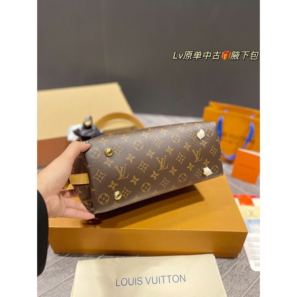 sg-11134201-7rcc2-lsfe4dav61a20a