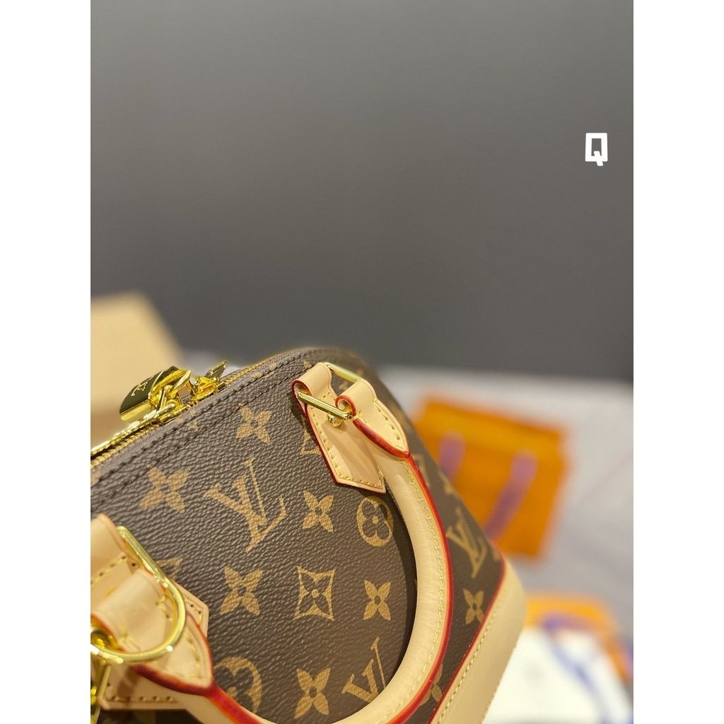 sg-11134201-7r9bx-llp2bkydz6u284