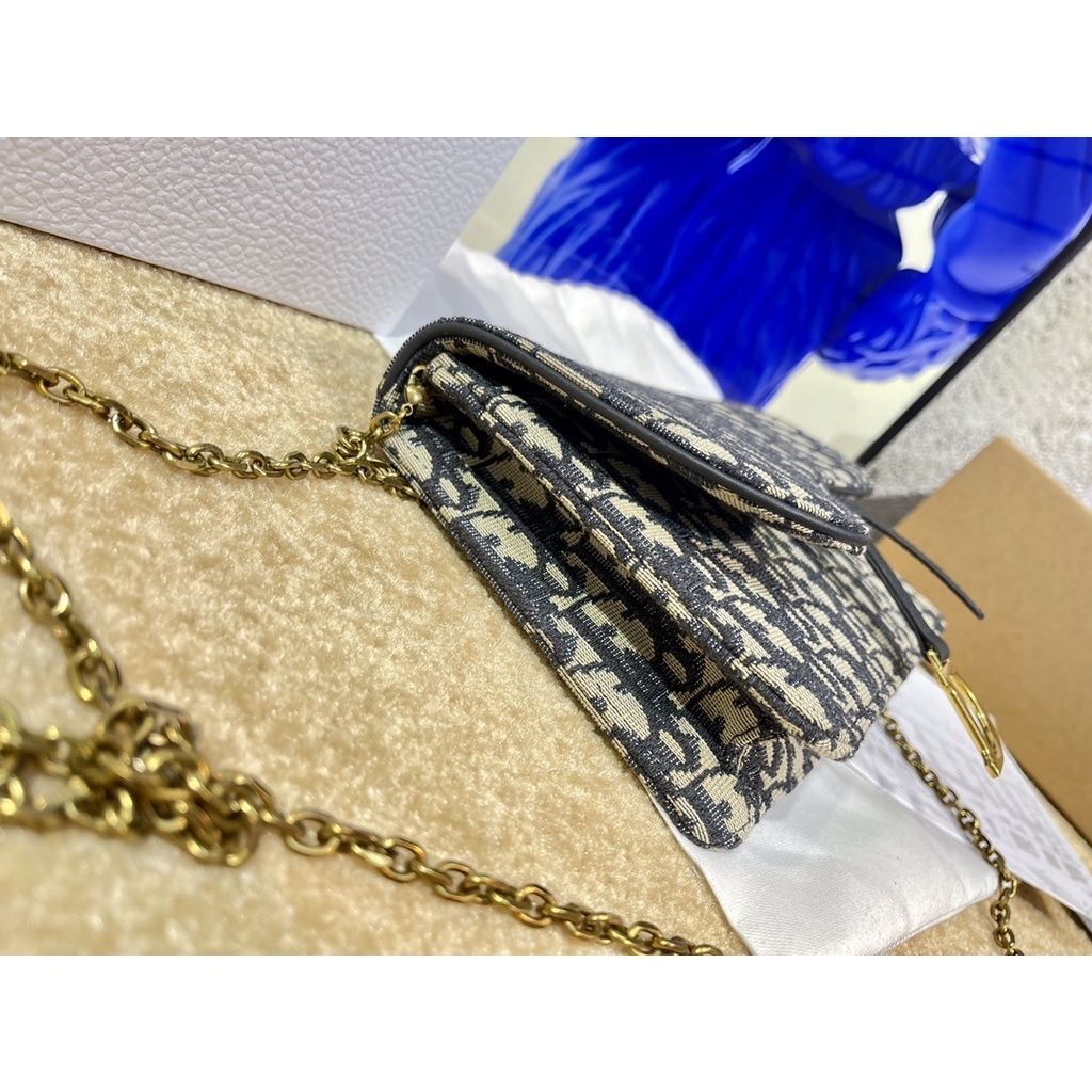 sg-11134201-23020-dxeuwhkt53mve1