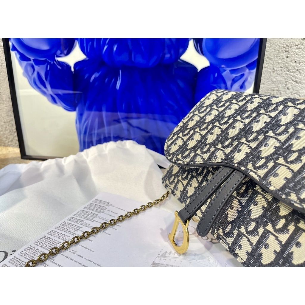 sg-11134201-23020-9lanqnkt53mvf1