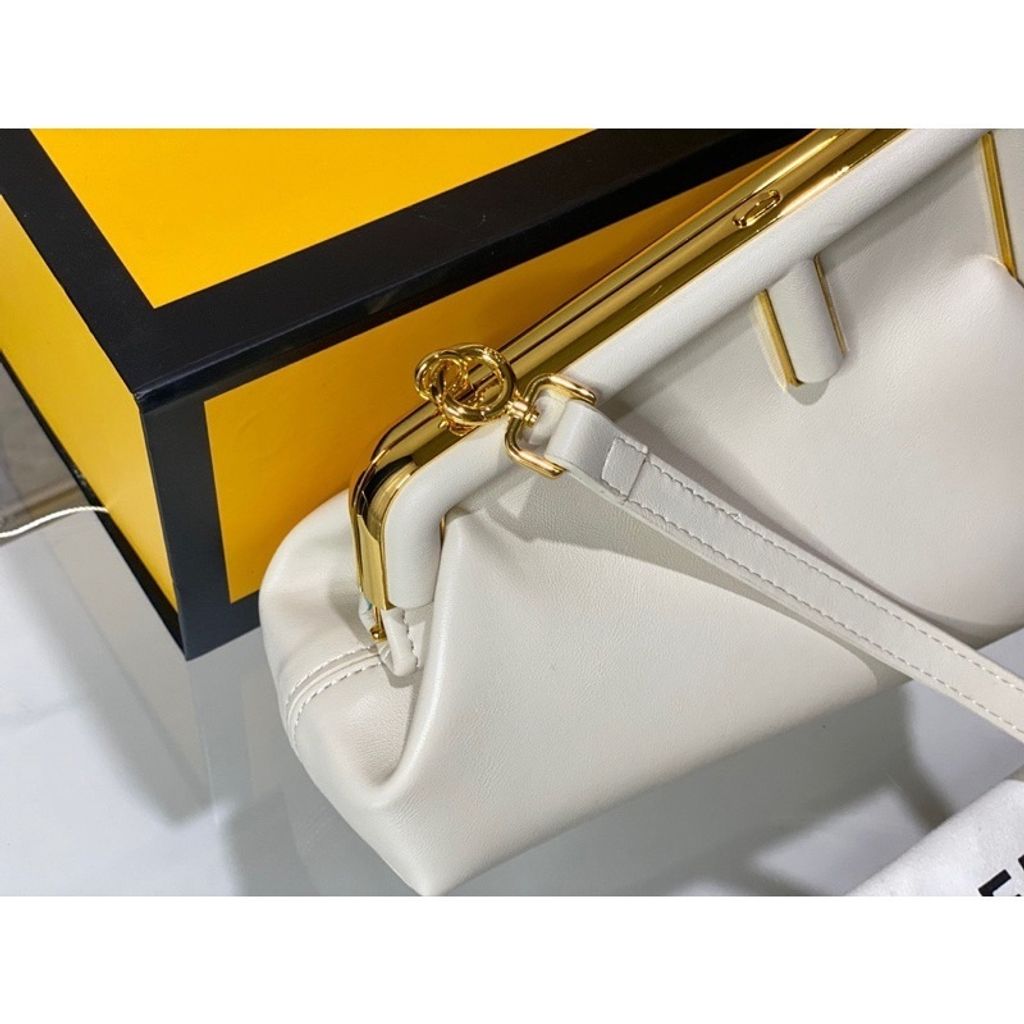 sg-11134201-7qvdq-libb9a6nunsa35