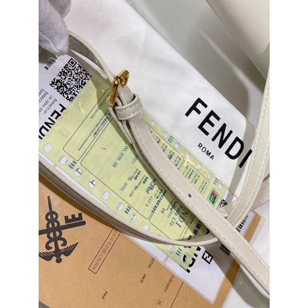 sg-11134201-7qvec-libb9btrergvb5