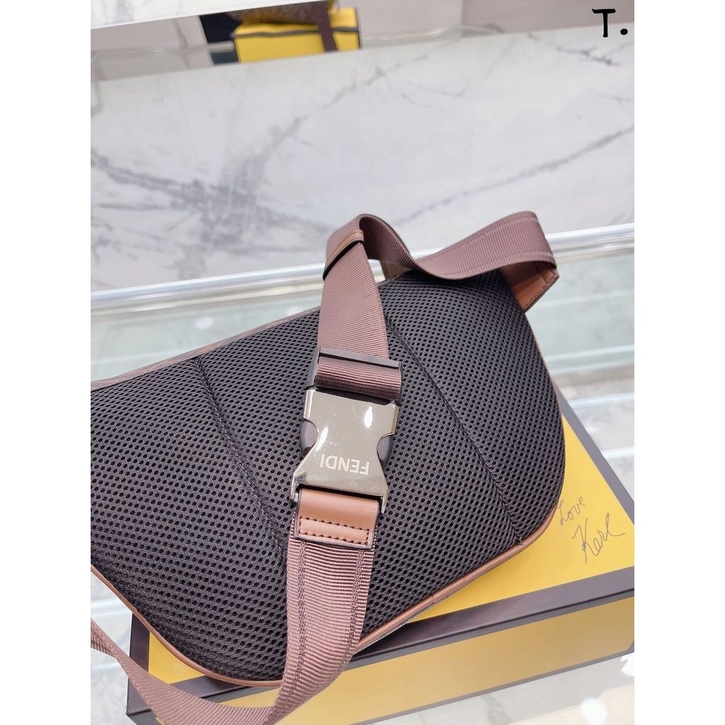 sg-11134201-7qvfs-li72y0yau44v89