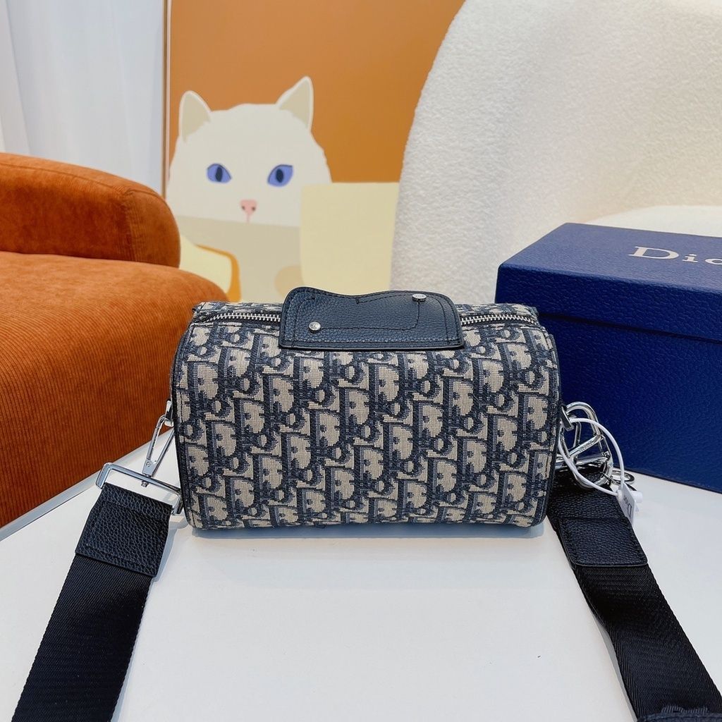 sg-11134201-7qvdx-lj5s1lmt5s74e8