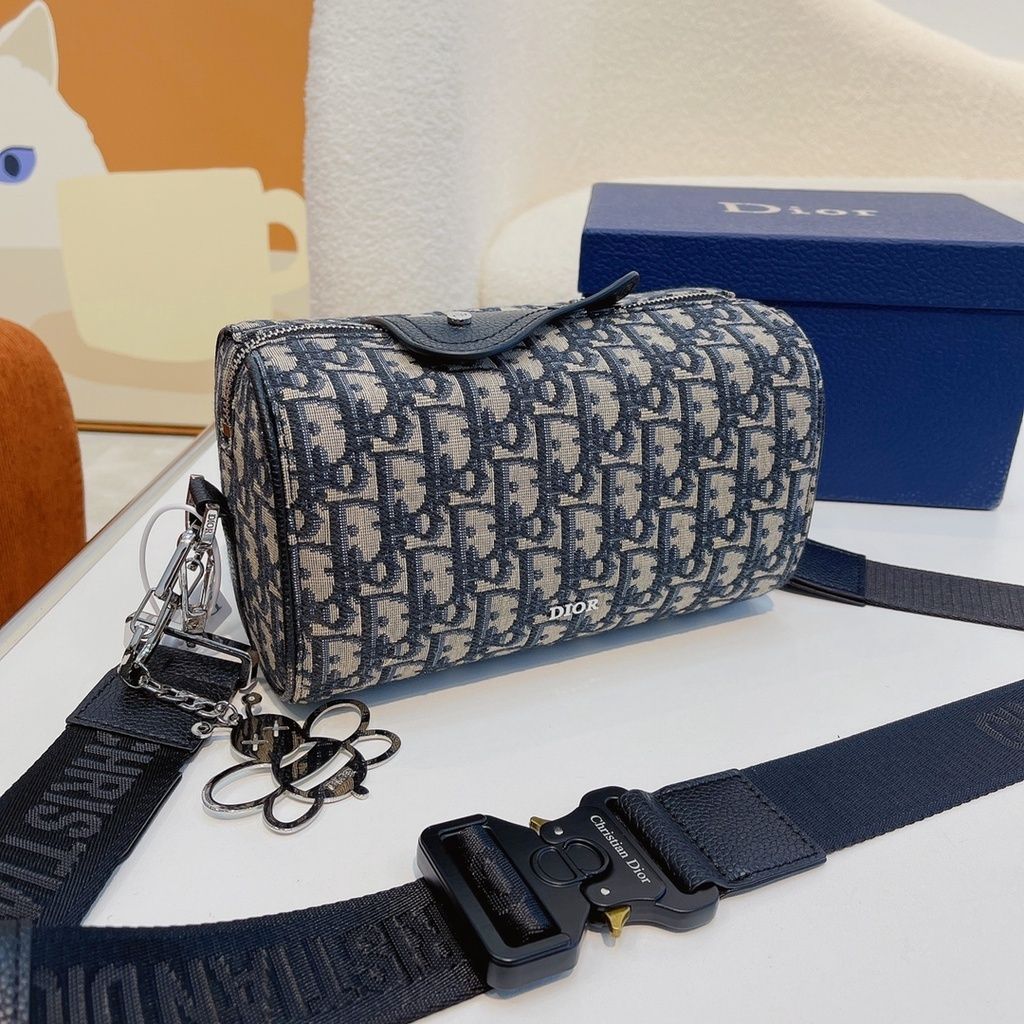 sg-11134201-7qvfe-lj5s1mrli39p2b