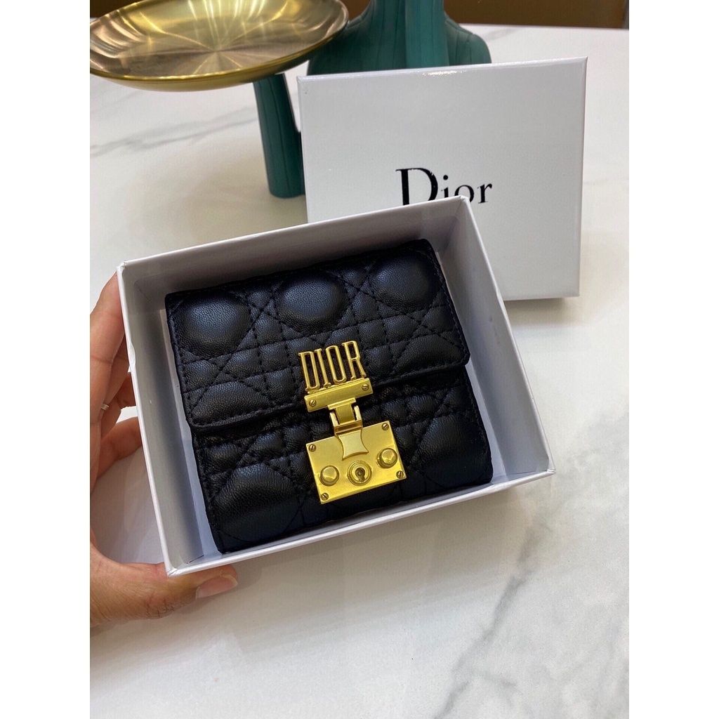 sg-11134201-23030-h9ax9aeajbov48