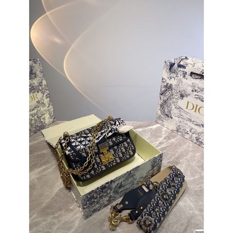 95371ebcfa2c47de11a6a48b4f1b265c