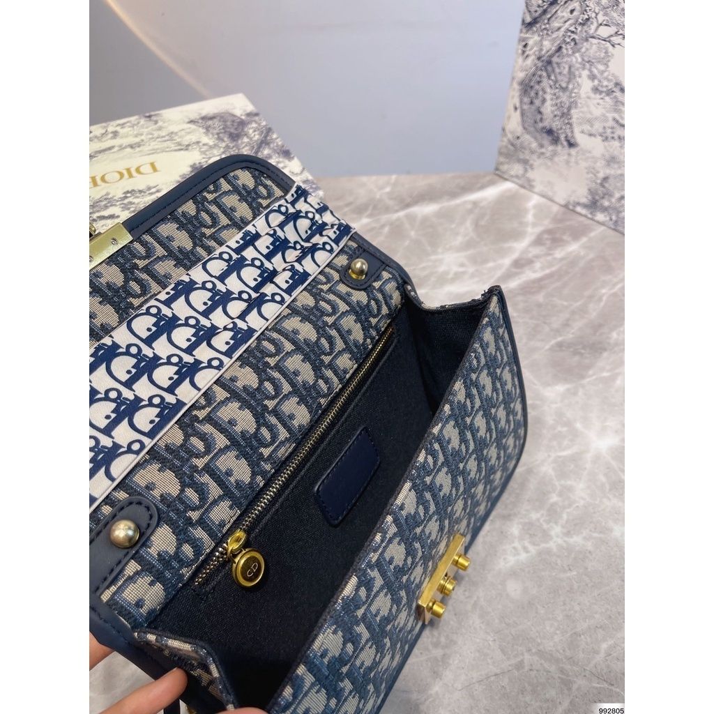 fc1df2d81a340cd0027a1dda69fa1535