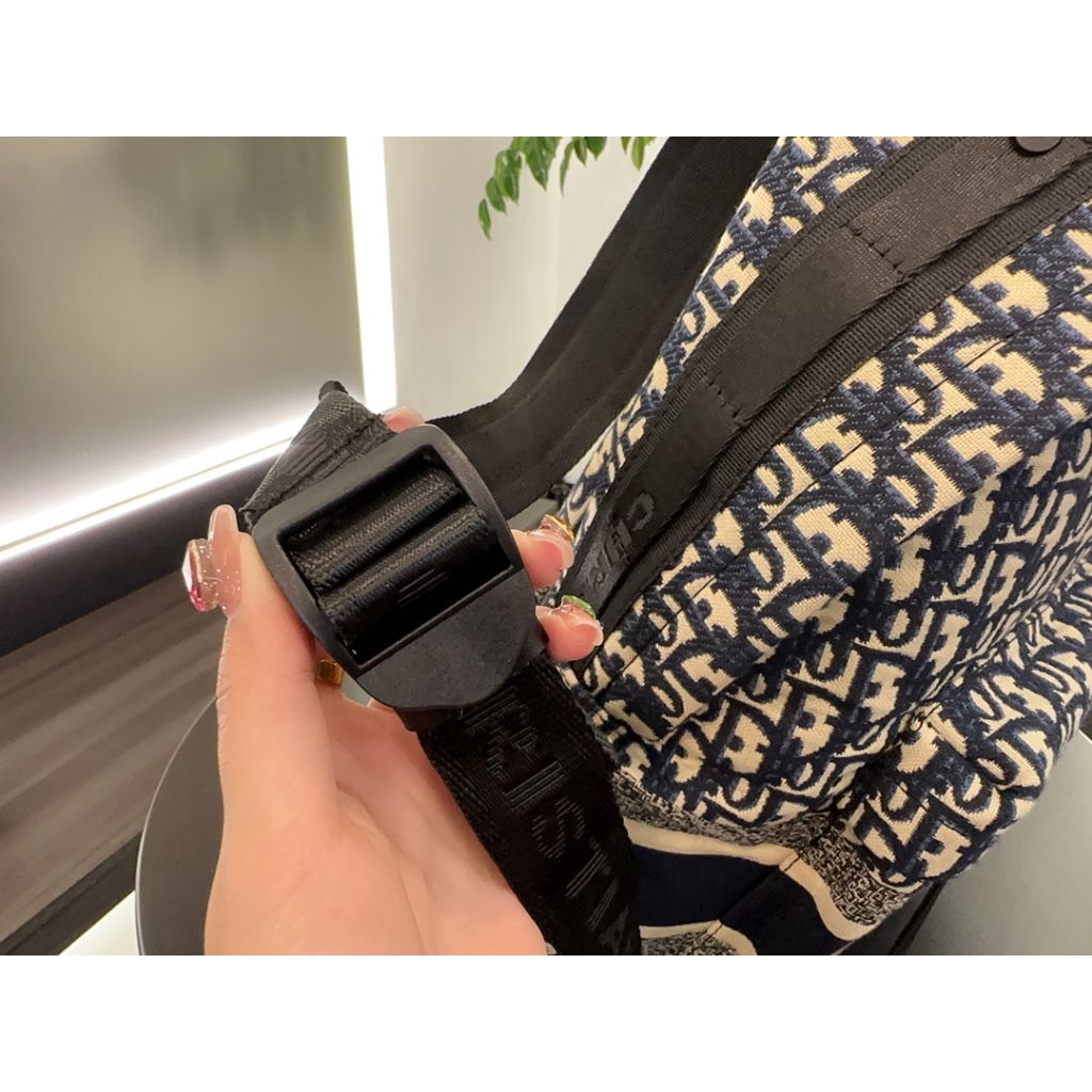 my-11134207-7qul8-lhsuykbv9fcdd1