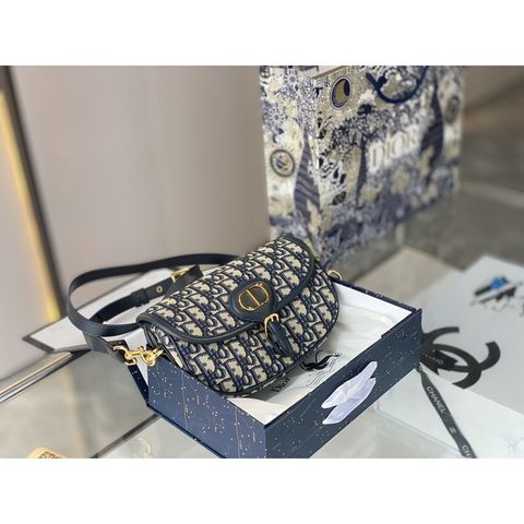 de7af446507ee02bb90d9ed62955db3b