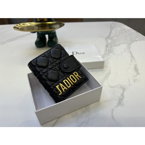 sg-11134201-22110-w8nchdysdyjvd8