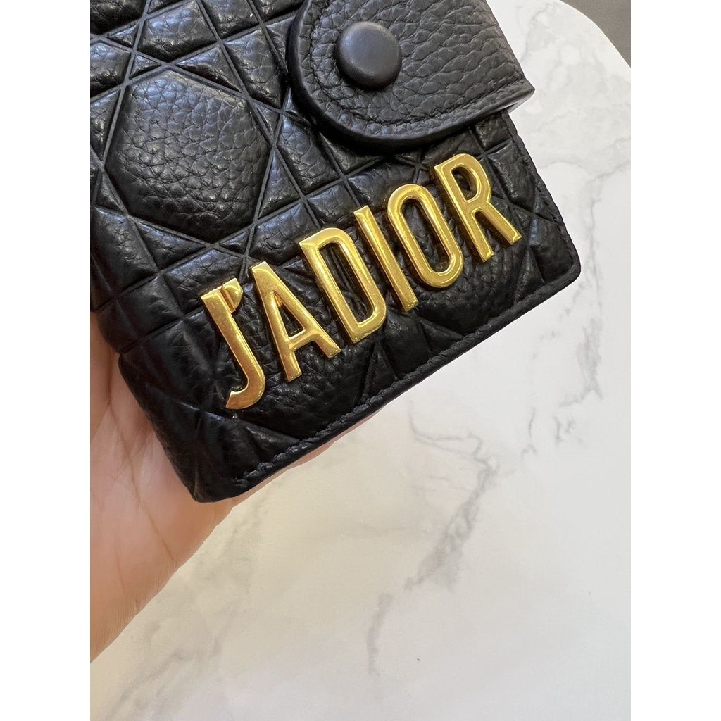 sg-11134201-22110-wjphblzsdyjvc3