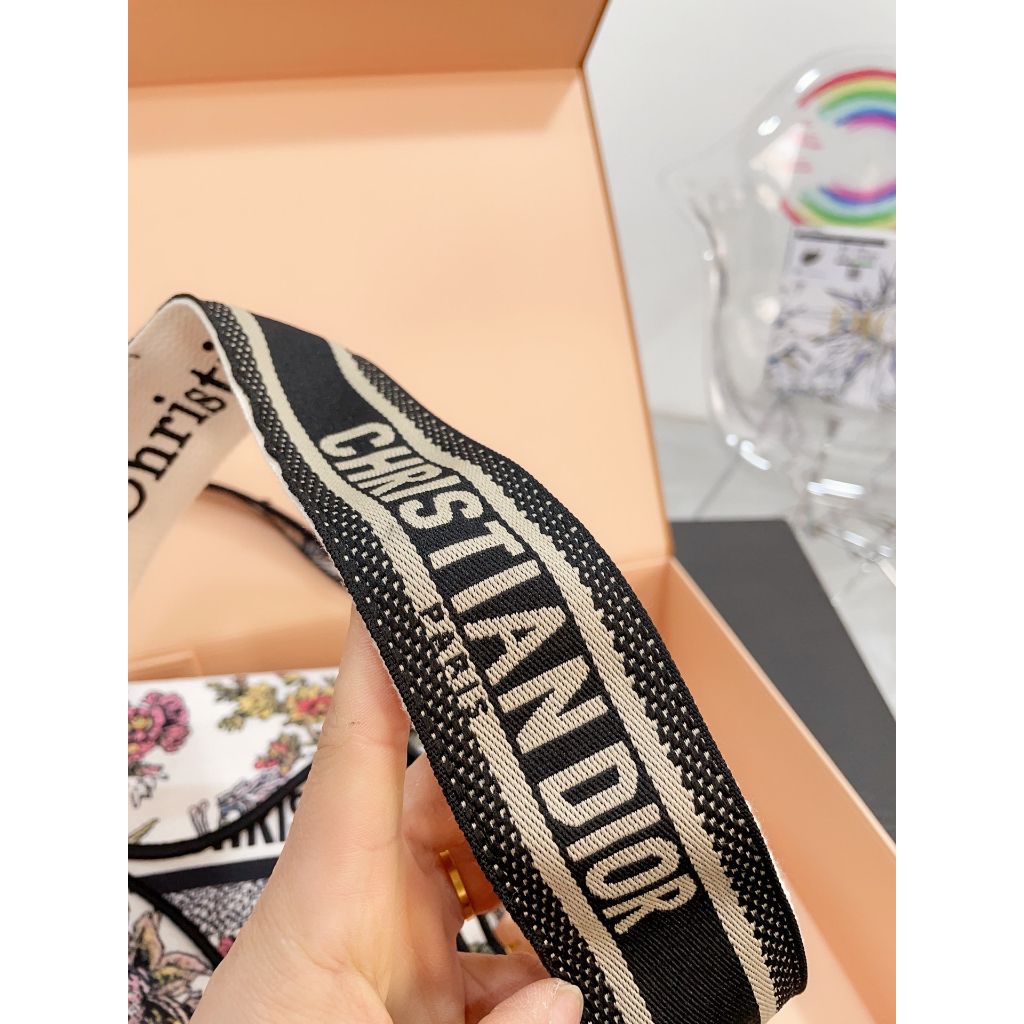 my-11134207-7qukw-lfktlyajzi2ie8