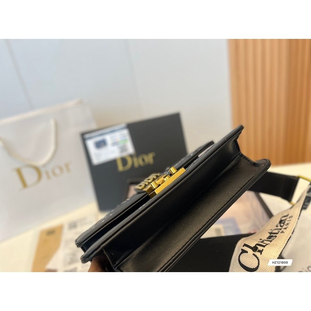 sg-11134201-7qvcs-li71n0kdd0w185