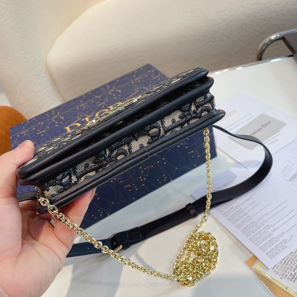 50ec321e21f8f71f826301b51fd7d7fb