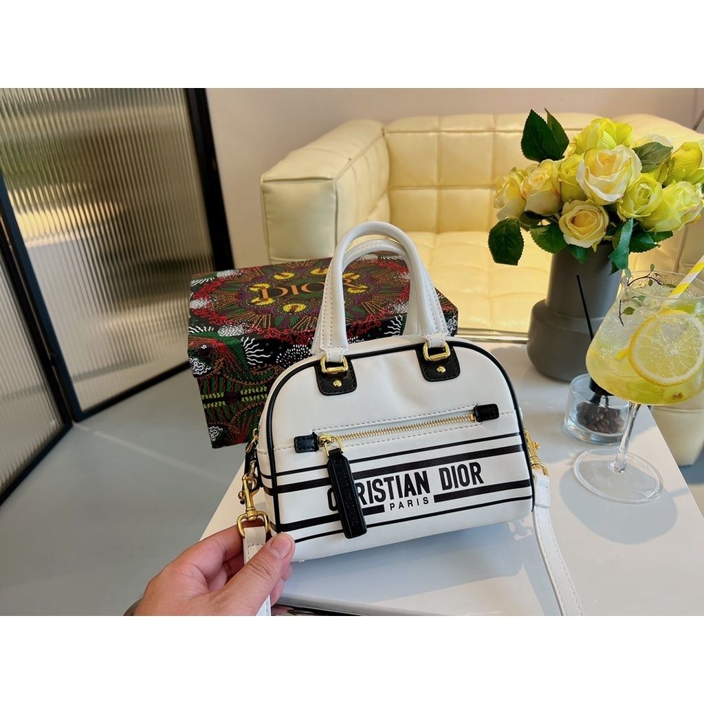 sg-11134201-7qveb-livqa5mtkvw36b