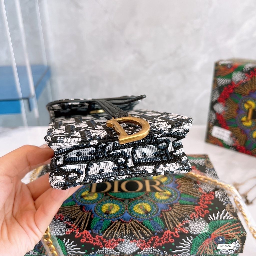 1cee65b56dc5eff2cf7546186a170754