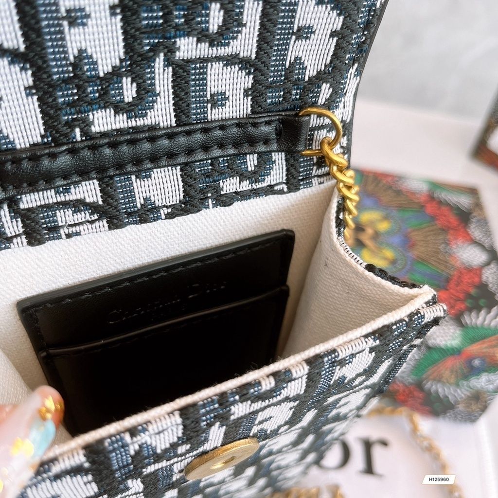 bbcc8c995ac752dc30b8de4cf89e1836