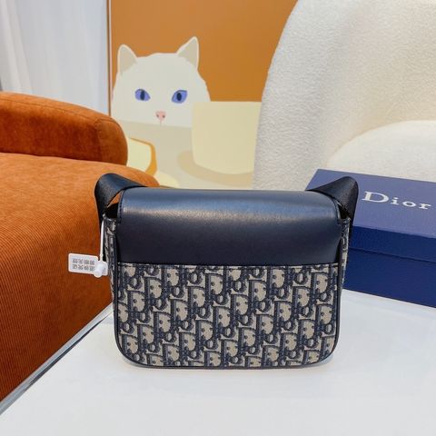 sg-11134201-7qvf5-lj5rzdm6c1sde0