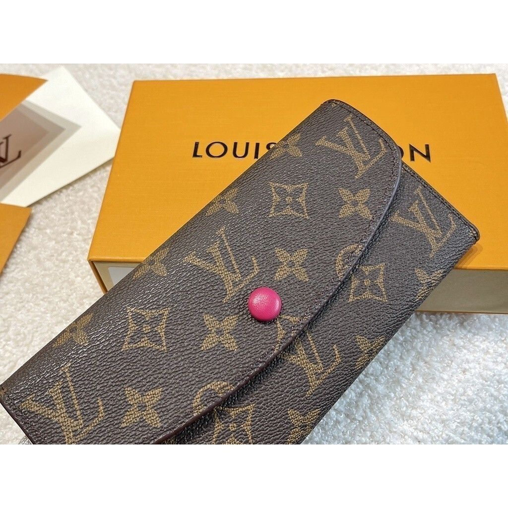 sg-11134201-7rccv-lry1uumwzp754d