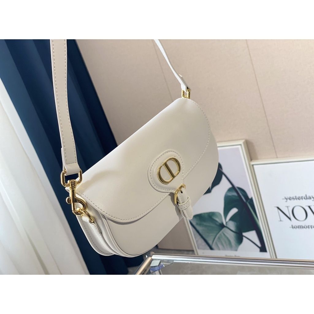 sg-11134201-7qve2-li788w57lmvhe1