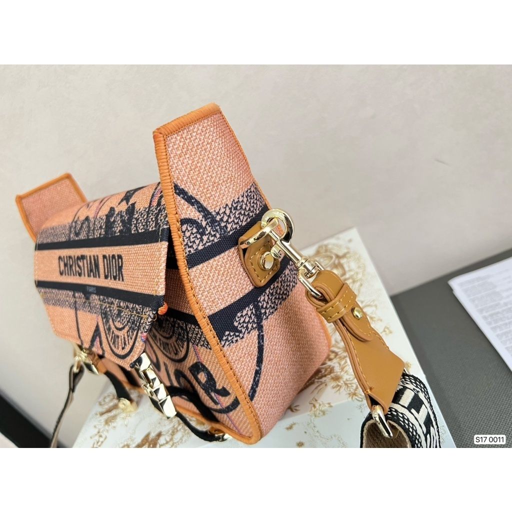 sg-11134201-22110-hlh397vxhojv4c