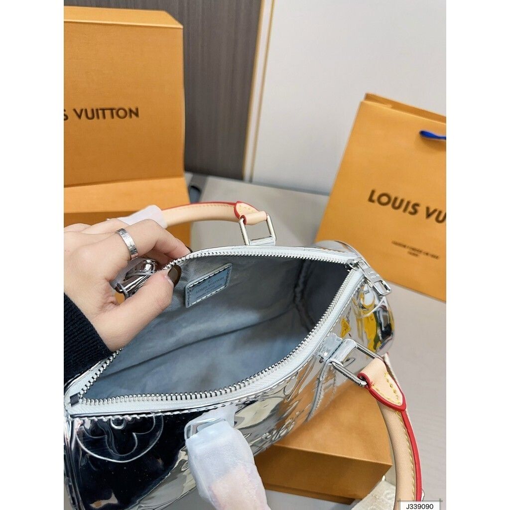 sg-11134201-7rcen-lre4kdzioiky99