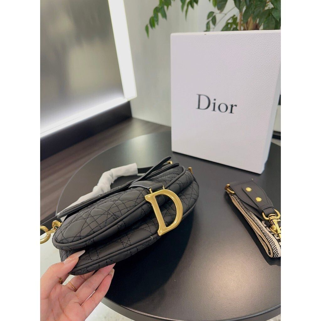 sg-11134201-7rbm1-lqpyidkzmasz4f