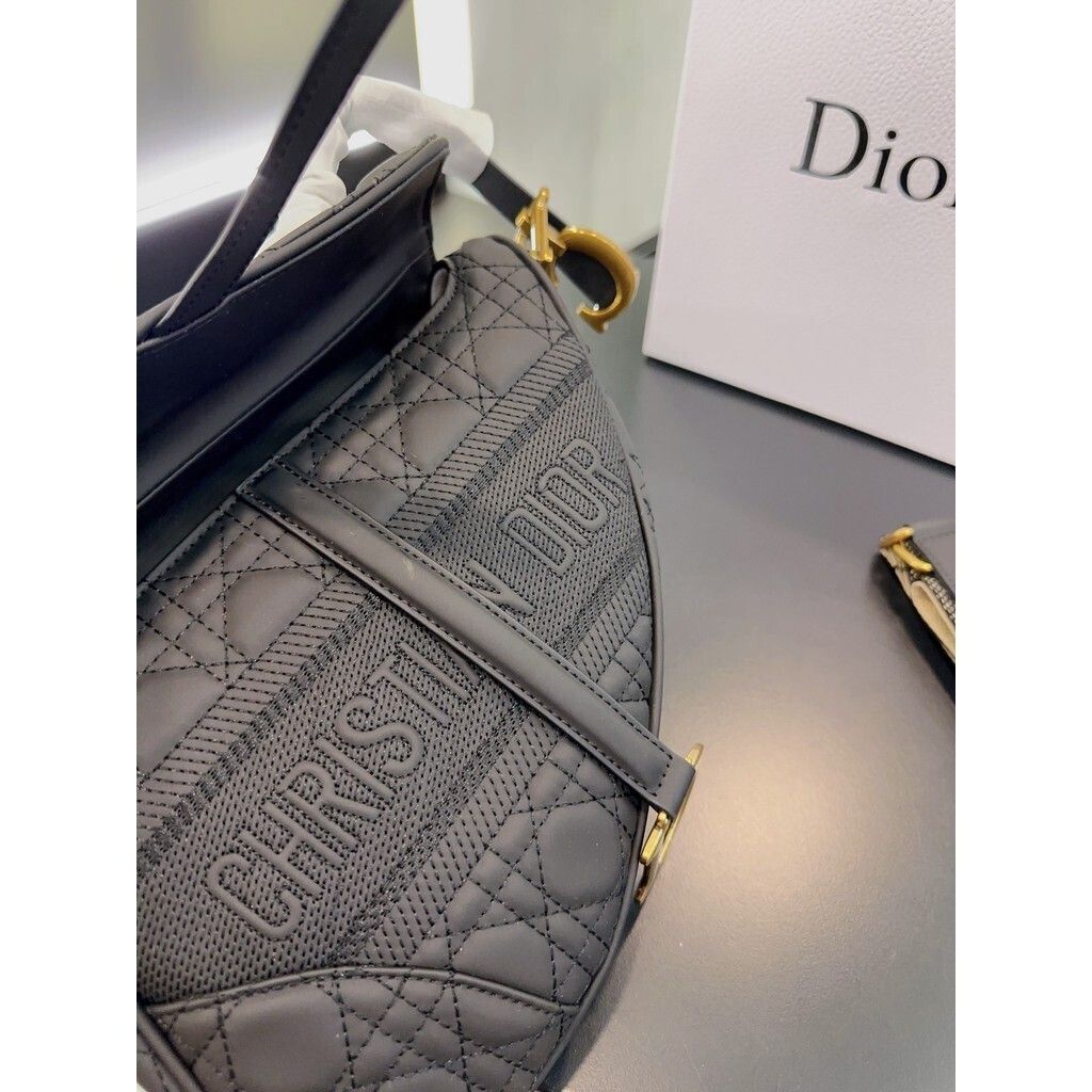 sg-11134201-7rbne-lqpyieik95wh0f