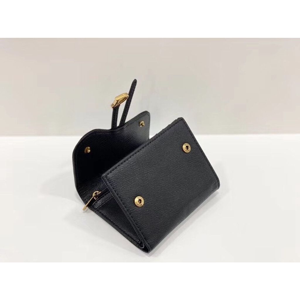 sg-11134201-23030-gje7nhm0d5nv3b