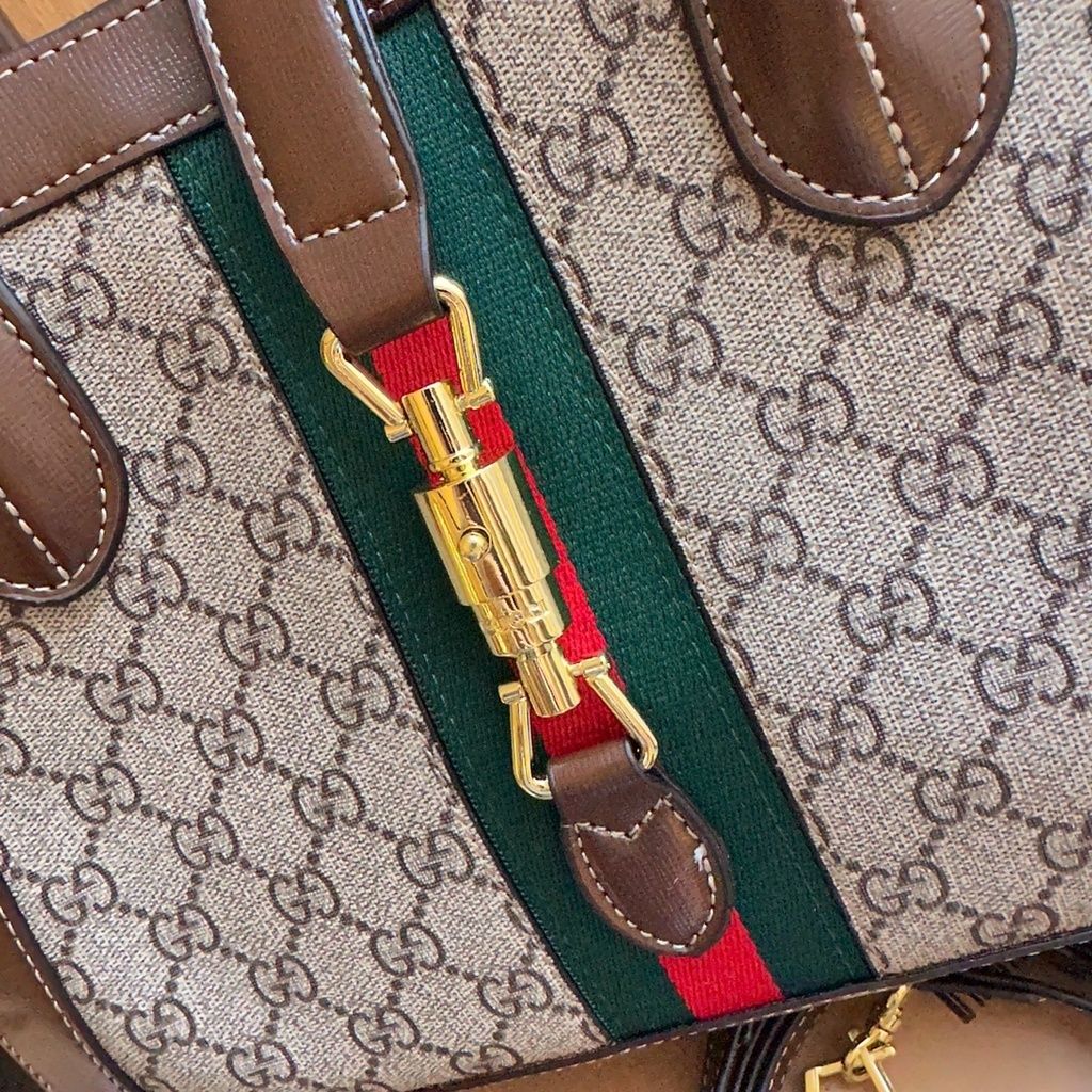 sg-11134201-7rbkr-lq4jdmyyzf9jc6