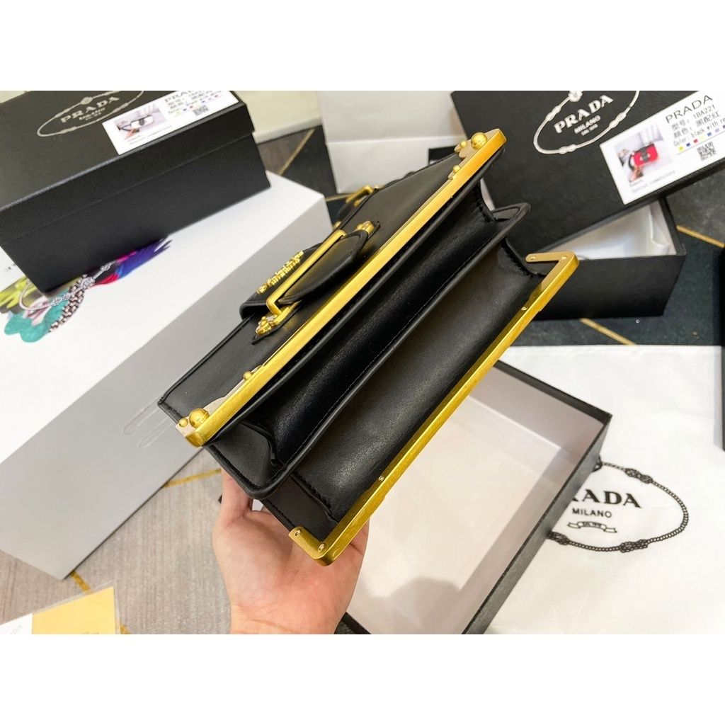 sg-11134201-7rbkv-lpq9um6bk73k7e