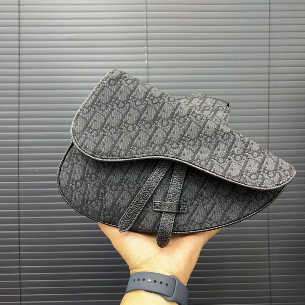 my-11134207-7r990-loqnc4ghjez4f4