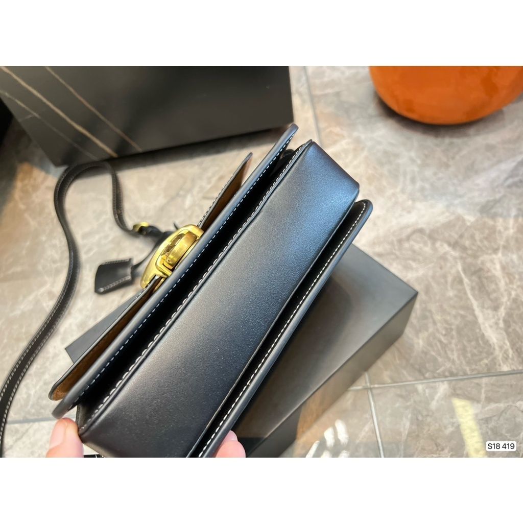 sg-11134201-22100-pvaa2oj5o9ivd2