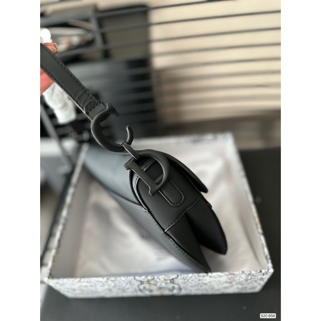 my-11134207-7r992-loqlhfn4c1ow9a