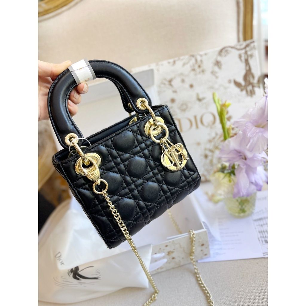 d36b3a22038bdd92ca6666fc85f8f09f