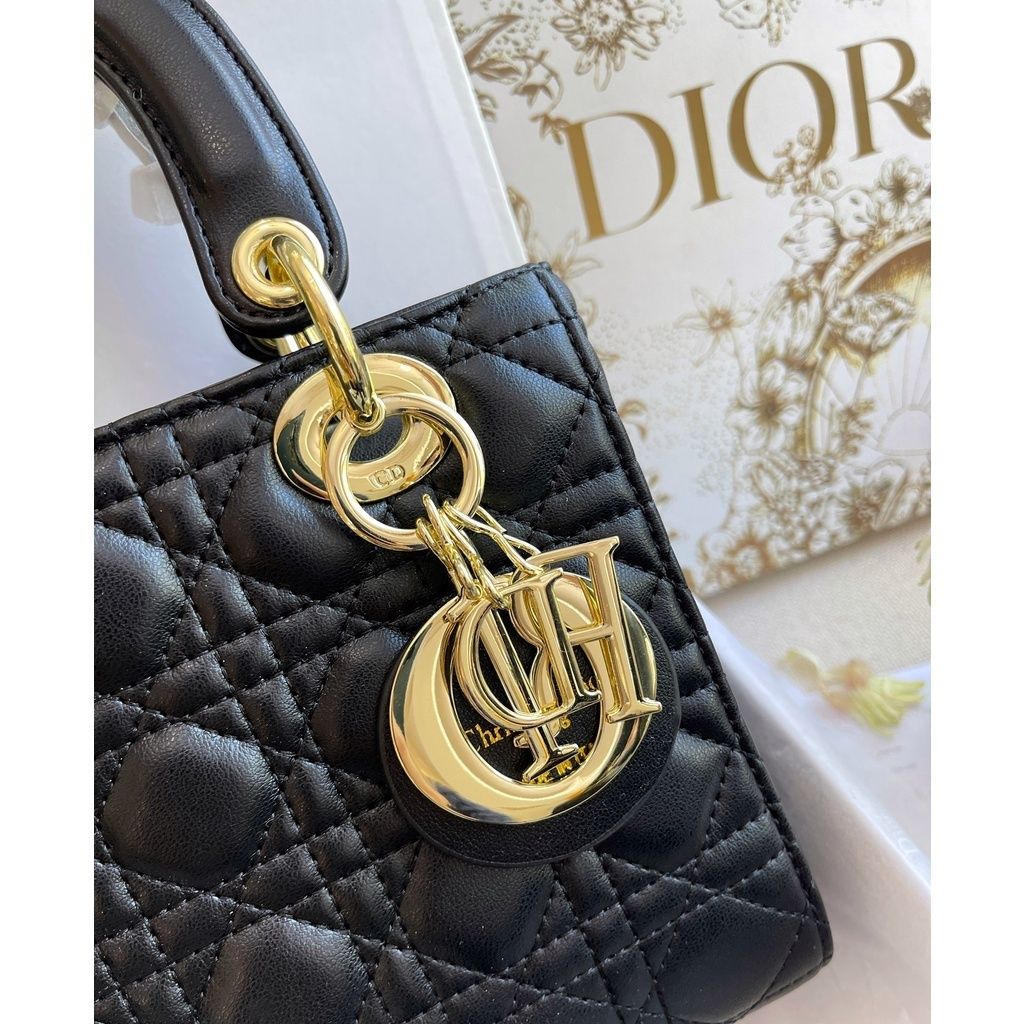 sg-11134201-22090-flpc3a2u1rhv62